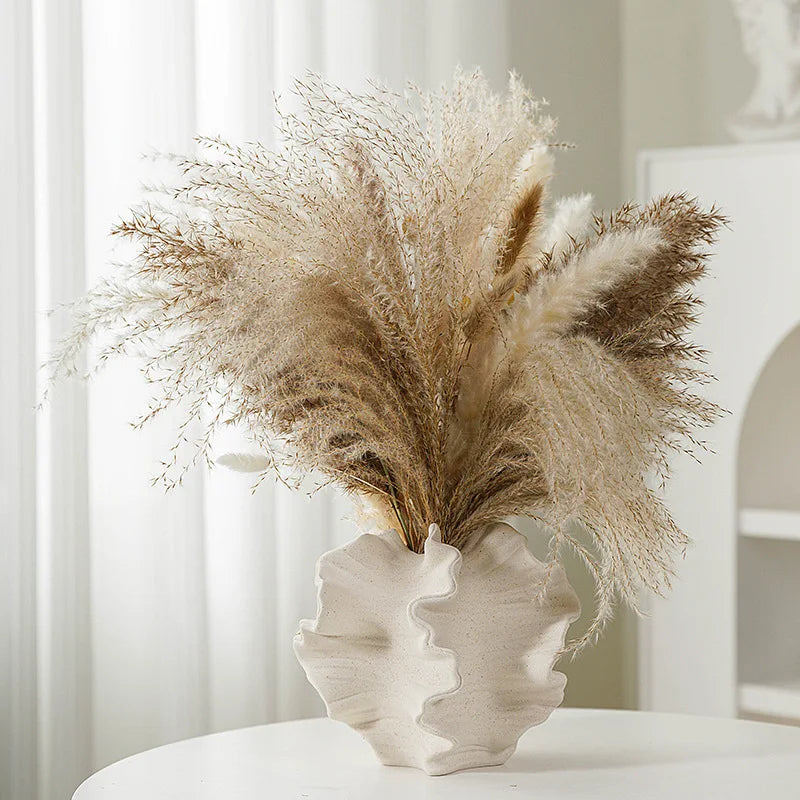 Ceramic Vase Geometric Wavy Petal Shape for Flower Arrangement