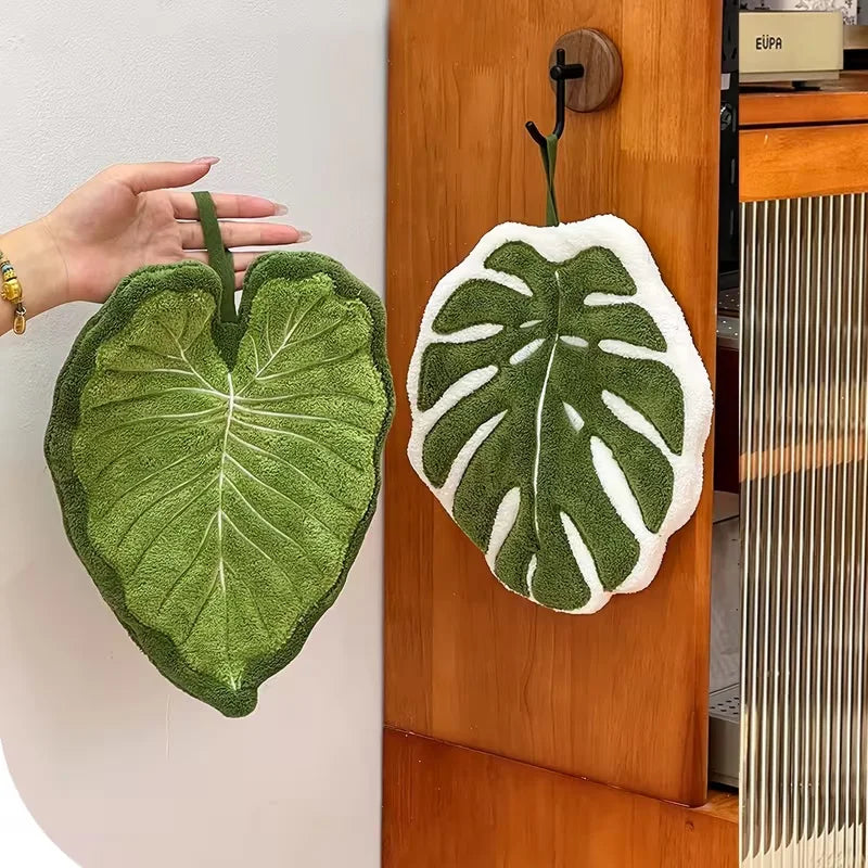 Leaf-Shaped Bathroom Towel Hangable, Absorbent Microfiber Towel for Bathroom, Dining, Kitchen