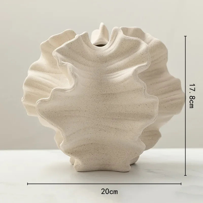 Ceramic Vase Geometric Wavy Petal Shape for Flower Arrangement